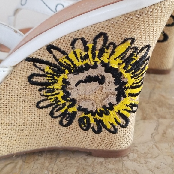 Authentic Coach Bumble Bee Wedges - Picture 3 of 8